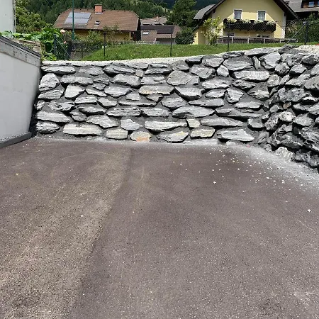 Ferienwohnung Siri Zentrum Mit Garten Sankt Michael im Lungau Exterior photo