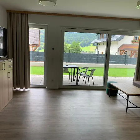 Ferienwohnung Siri Zentrum Mit Garten Sankt Michael im Lungau Exterior photo